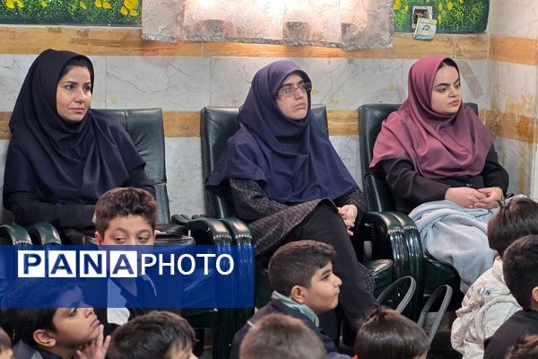 جشن میلاد با سعادت حضرت مهدی موعود(ع)در دبستان حاج همت بهارستان ۲