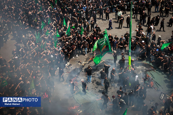 خیمه‌سوزان ظهر عاشورا در چهارراه گلوبندک تهران