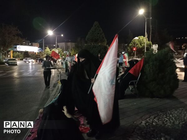 حضور پرشور ملت عظیم الشان ایران در دویست ویازدهمین شب ازتجمعات مردمی 