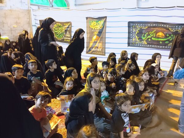 سومین شب عزاداری سیدالشهدا (ع) در فرح‌آباد کاشمر