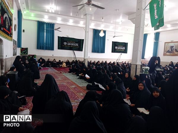 حضور پرشور و پر رنگ فرهنگیان جاجرم  در عزای رهبر شهید 