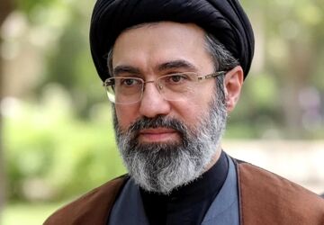 داستان‌های اسطوره‌ای فردوسی، واقعیت زندگی قهرمانانه‌ مردم ایران است