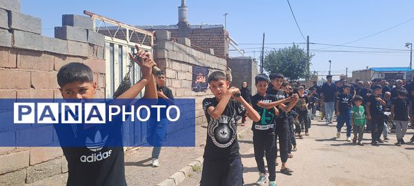 عزاداری ظهر عاشورا در روستای حسن آباد بلهر 