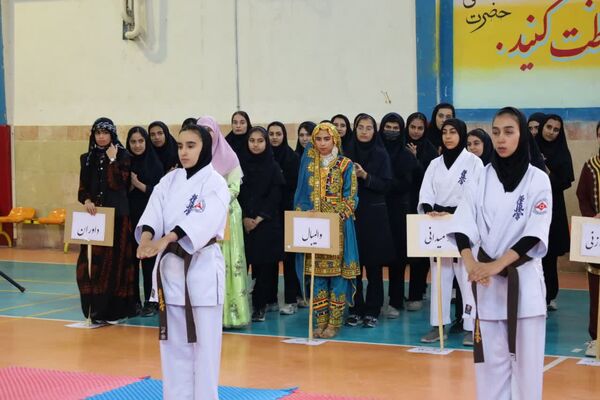 آیین افتتاحیه المپیاد ورزشی درون‌مدرسه‌ای در یزد
