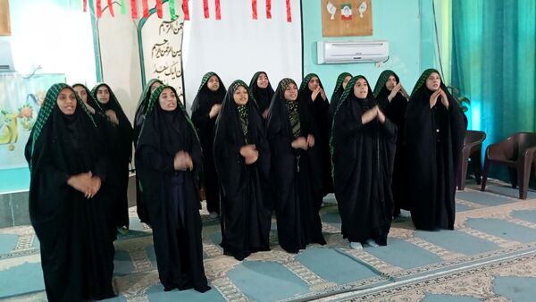 جشنواره سرود دانش‌آموزی در جزیره هرمز