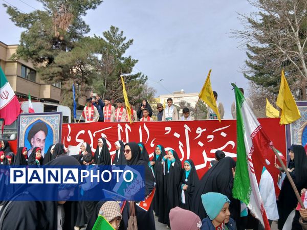 راهپیمایی 22 بهمن با حضور گسترده ای از مردم در شهرستان نیشابور