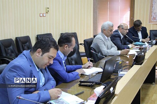 اولین جلسه هم اندیشی سازمان دانش آموزی استان یزد