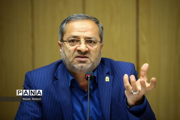 جلسه ستاد عالی تشکیلاتی گسترش و ارتقاء فعالیت های تربیت بدنی و ورزش دانش آموزان دختر کشور