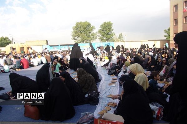 برگزاری مراسم نماز عید فطر در چهاردانگه