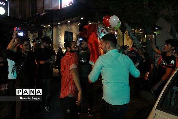 شادی  ایرانیان بعد از برد مراکش