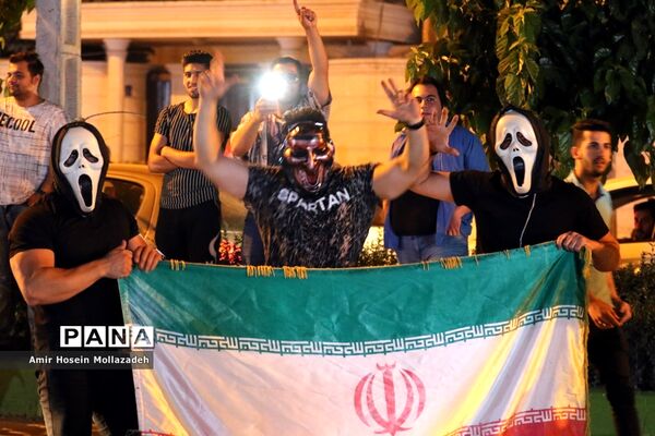 شادی مردم ارومیه پس از برد مراکش