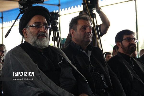 مراسم بزرگداشت شهدای قیام  15خرداد
