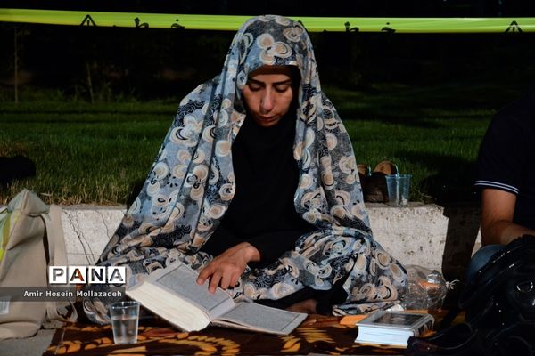 احیای شب بیست و یکم رمضان در ارومیه