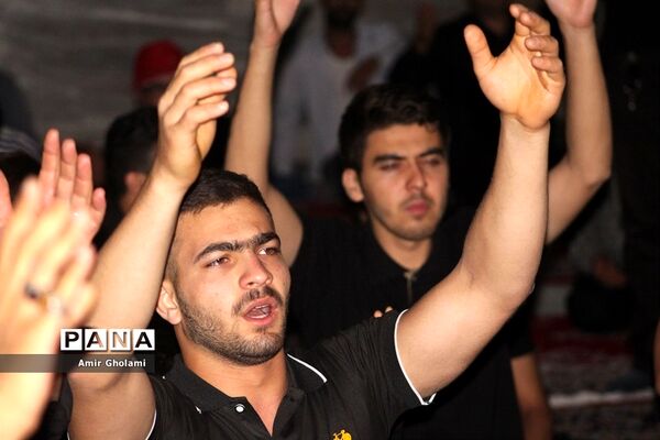 مراسم عزاداری شب های احیا در چهاردانگه