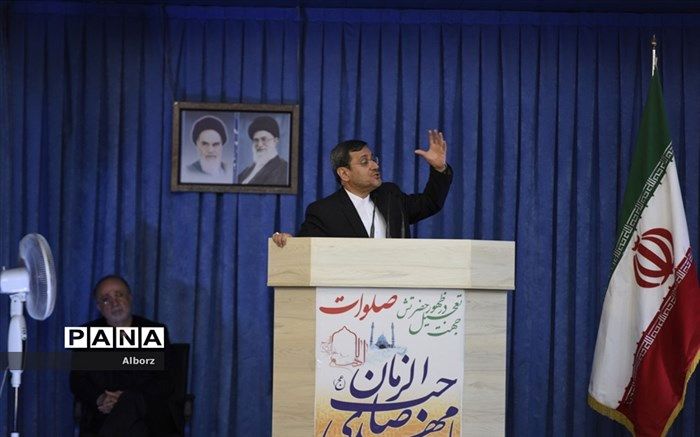 مشاور وزیر امور خارجه مطرح کرد: هدف دشمنان تخریب چهره اسلام است