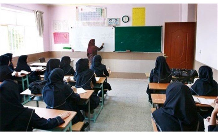 استخدام نیروی حق التدریس در آموزش و پرورش، منوط به شفاف سازی مجلس است