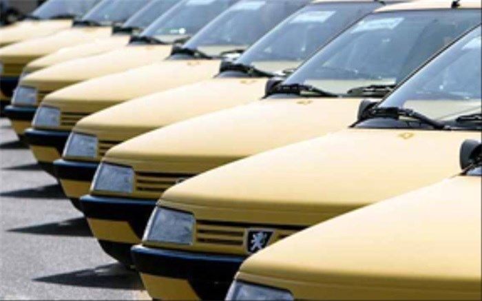 نصب برچسب های نرخ جدید کرایه تاکسی ها تا پایان هفته