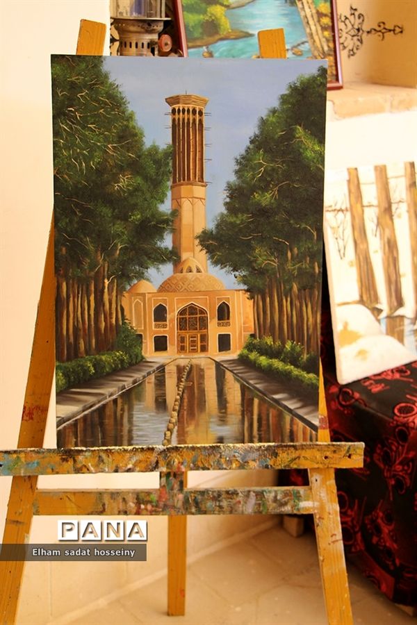 گشایش نمایشگاه نقاشی کودکان مارال در یزد