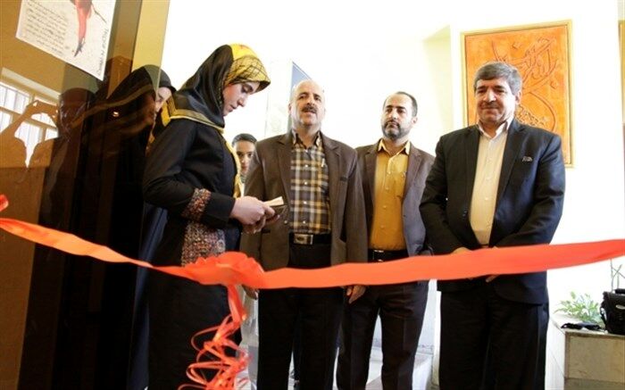 نمایشگاه عکس گروهی دانش آموزان هنرستان حکمت سنندج افتتاح شد