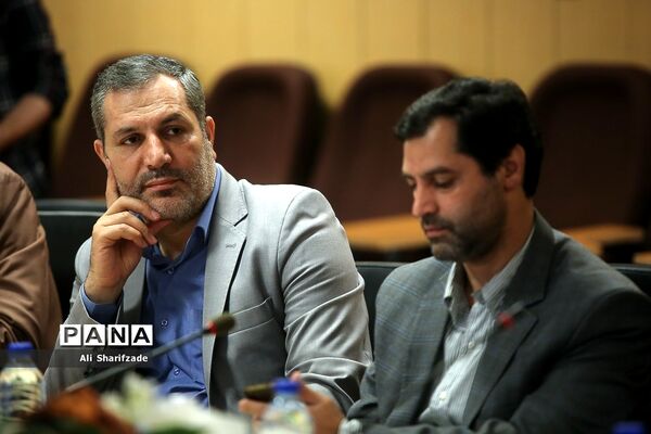 نشست خبری معاون پرورشی و فرهنگی وزارت آموزش و پرورش
