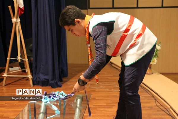 جشن پایان سال‌ تحصیلی دبیرستان پیشتازان نوین شمال