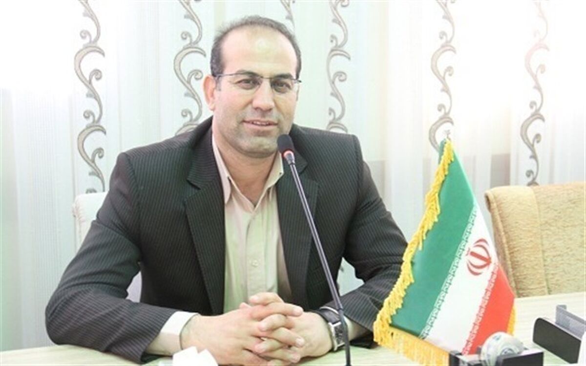 استقرار میز خدمت گامی مهم در تکریم ارباب رجوع و توجه به حقوق شهروندی است