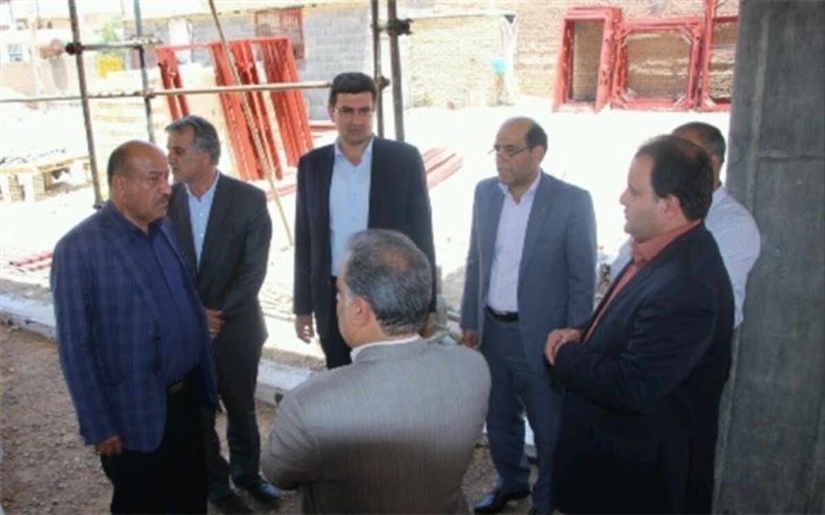بازدید مدیر کل آموزش و پرورش استان یزد از روند پروژه های مدارس در حال ساخت شهرستان مهریز