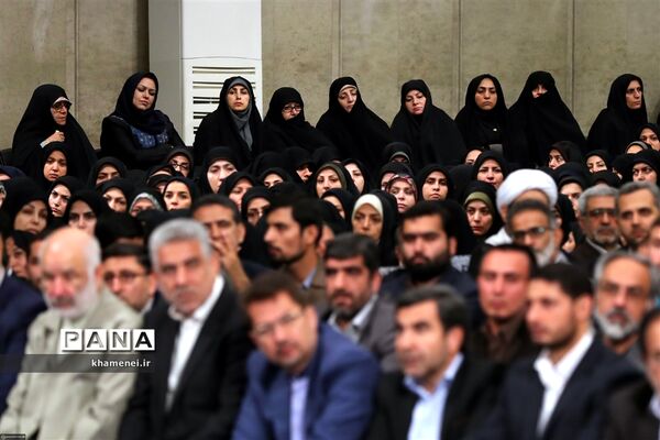 دیدار رئیس و نمایندگان مجلس شورای اسلامی با مقام معظم رهبری