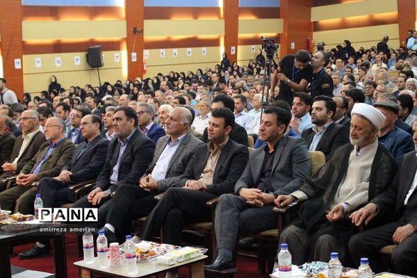 همایش بزرگ روایت خدمت در استان سمنان