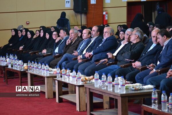 همایش بزرگ روایت خدمت در استان سمنان
