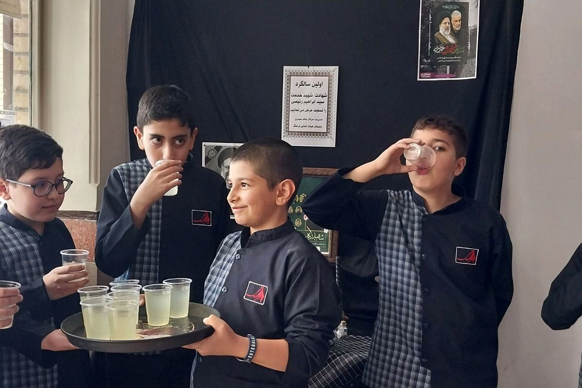 یاد و خاطره شهدای خدمت در مدرسه فرهنگ در اولین سالگرد شهادت شهدای خدمت