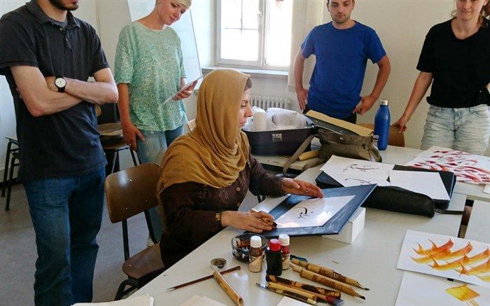 معرفی هنر خوشنویسی به دانشجویان آلمانی