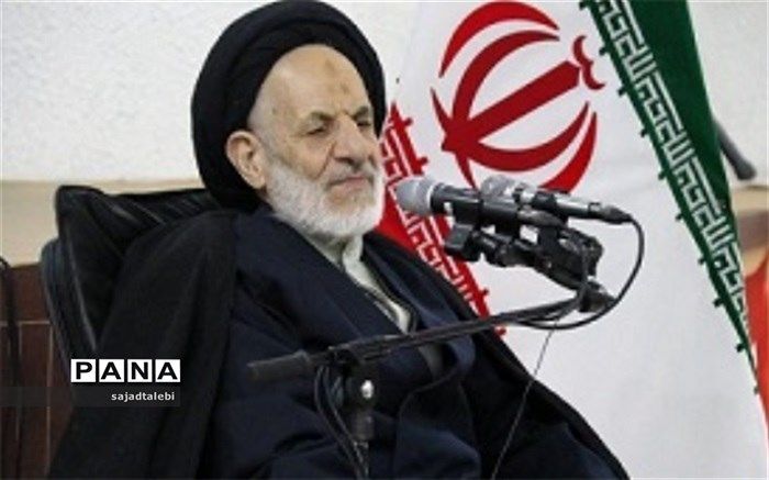 ایستادگی در برابر دشمنان اسلام نیازمند بصیرت بالایی است