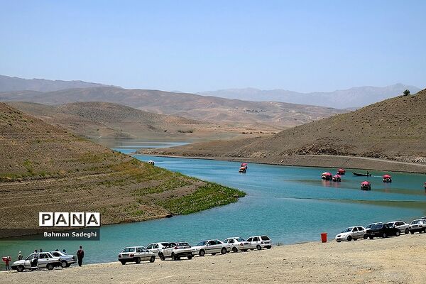 دهکده تفریحی چادگان