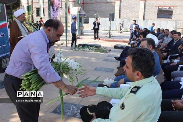 مراسم عطر افشانی قبورشهدا، گرامیداشت هفته قوه قضائیه در اسلامشهر