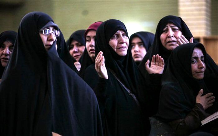 پیکر مادر شهیدان توفیقیان در مهدی‌شهر تشییع شد