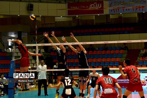 مسابقات قهرمانی والیبال نوجوانان آسیا در تبریز/ژاپن 3 -0– چین