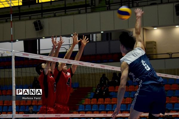 مسابقات قهرمانی والیبال نوجوانان آسیا در تبریز/ژاپن 3 -0– چین