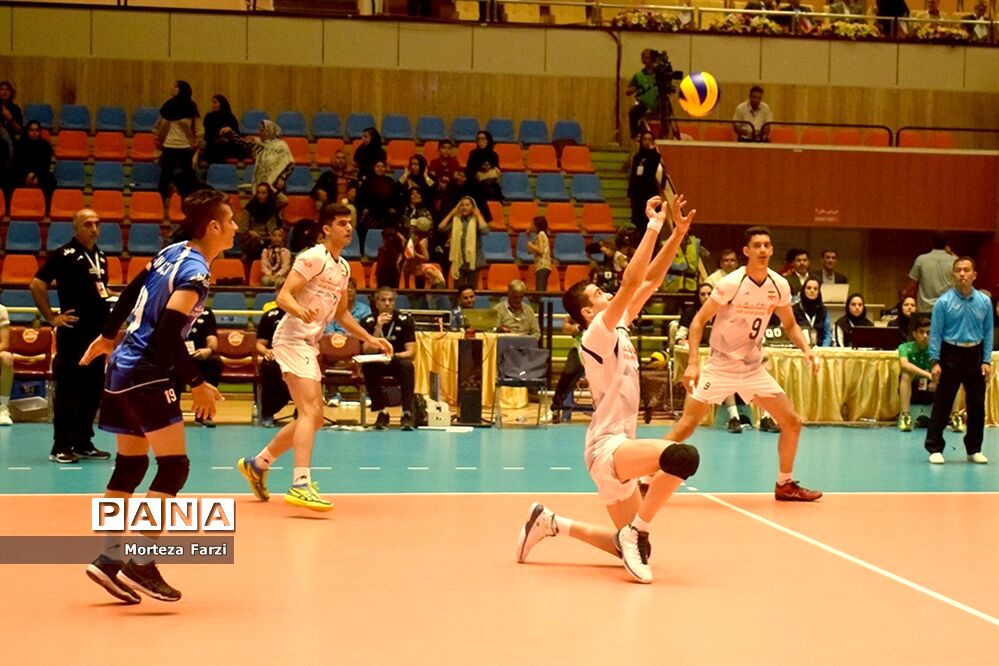 مسابقات قهرمانی والیبال نوجوانان آسیا در تبریز/ ایران3-1 –تایلند