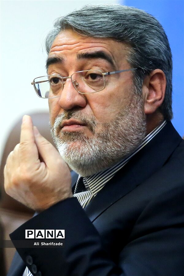 نشست خبری وزیر کشور