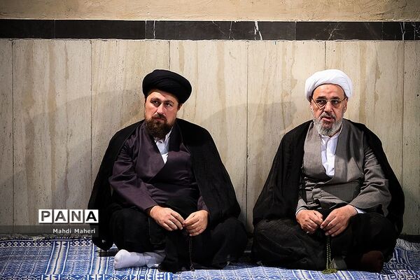 دیدار برگزیدگان کنگره ملی پرسش مهر18 با سید حسن خمینی