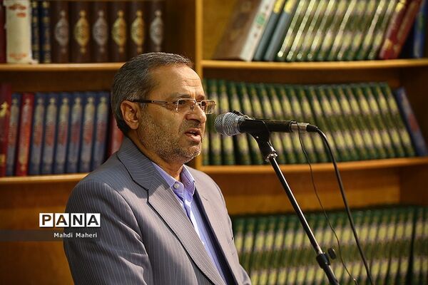 دیدار برگزیدگان کنگره ملی پرسش مهر18 با سید حسن خمینی