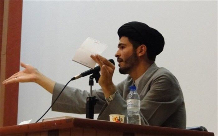 مساجد باید به بنگاه‌های واسطه‌گری ازدواج تبدیل شود