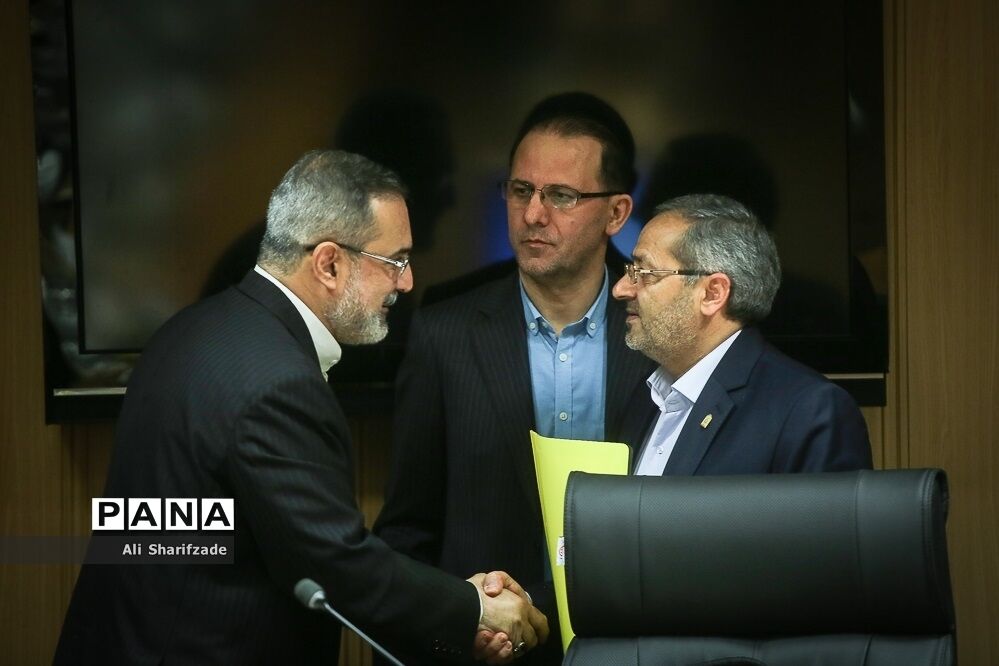 جلسه هیأت امنای سازمان دانش آموزی با حضور وزیر آموزش و پرورش