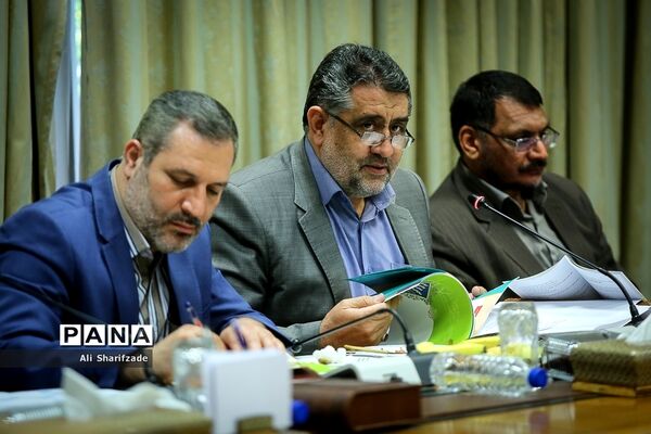 جلسه هیأت امنای سازمان دانش آموزی با حضور وزیر آموزش و پرورش
