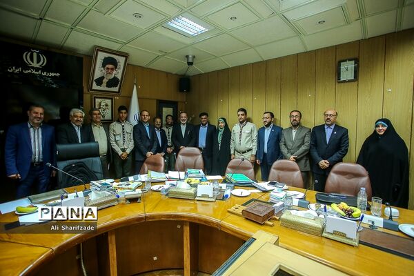 جلسه هیأت امنای سازمان دانش آموزی با حضور وزیر آموزش و پرورش
