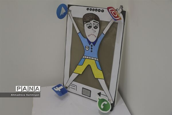 افتتاحیه نمایشگاه  مبارزه با مواد مخدر و رفتارهای پرخطر