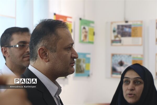 افتتاحیه نمایشگاه  مبارزه با مواد مخدر و رفتارهای پرخطر