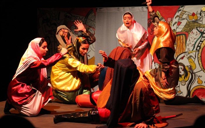 پوستر نمایش «پرده خانه» رونمایی شد