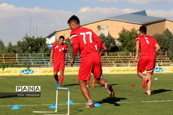 تمرینات تیم تراکتور سازی تبریز